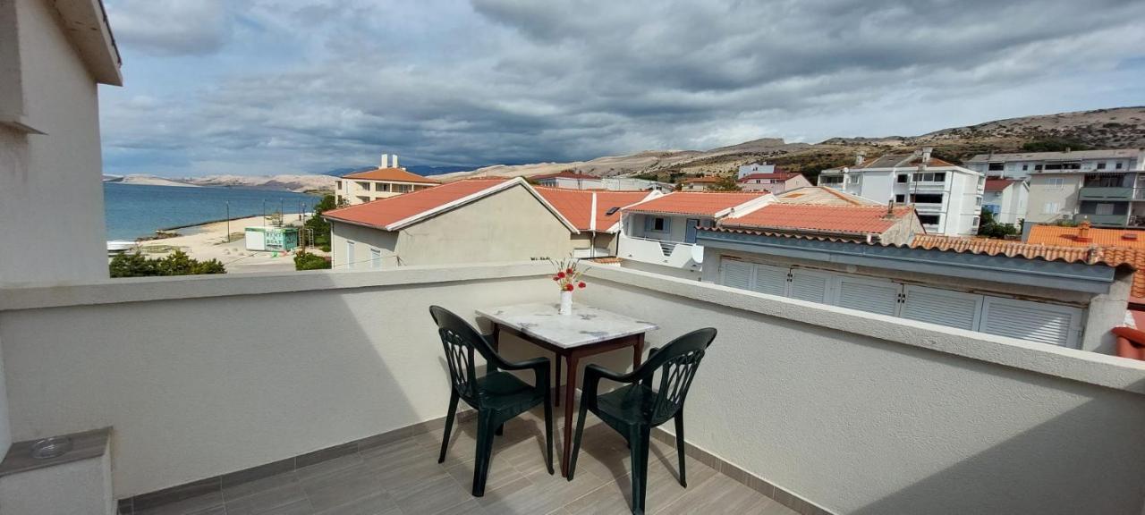 Apartments Barcarola Паг Екстериор снимка