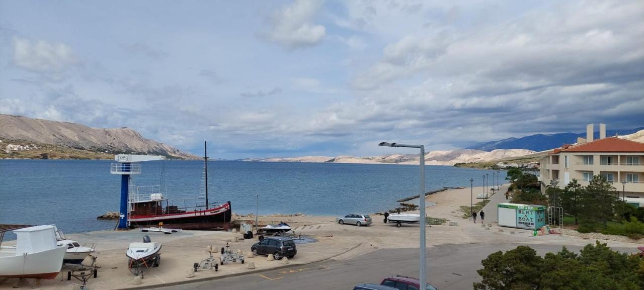 Apartments Barcarola Паг Екстериор снимка