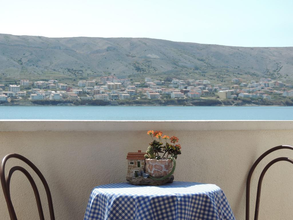 Apartments Barcarola Паг Екстериор снимка