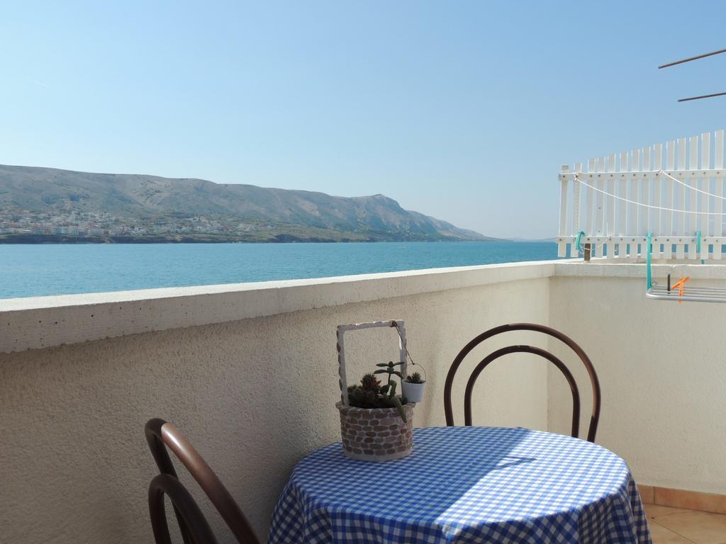 Apartments Barcarola Паг Екстериор снимка