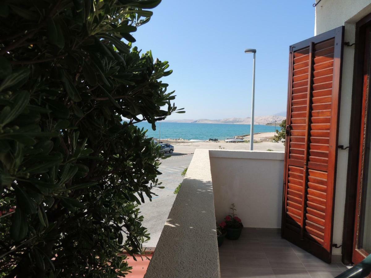 Apartments Barcarola Паг Екстериор снимка